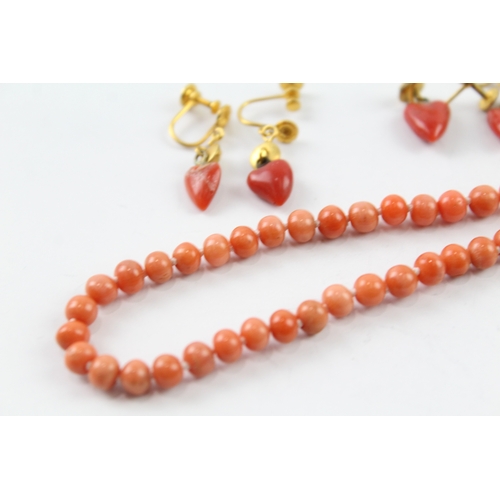 199 - A collection of gold plated coral jewellery (22g)