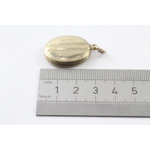 231 - 9ct gold back and front locket (5.9g)