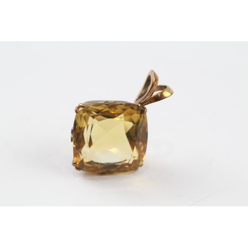 234 - 9ct gold citrine pendant (5.6g)