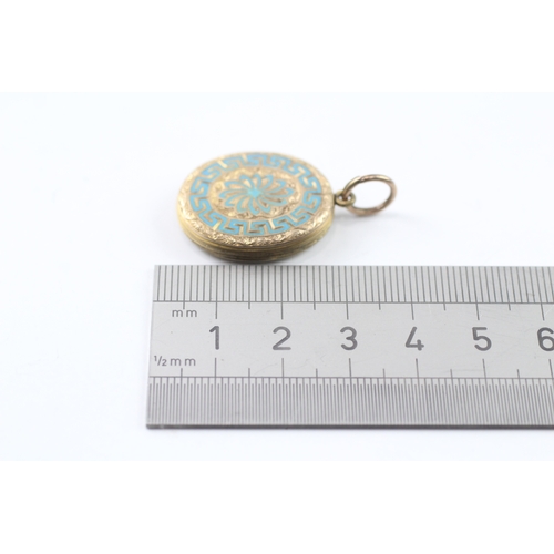 246 - 9ct gold back and front locket with enamel detail (7.8g)