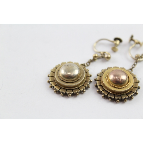 25 - A pair of Victorian silver gilt earrings (6g)