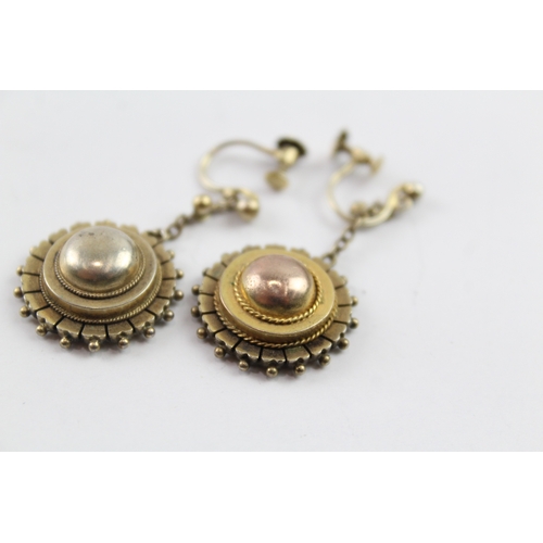 25 - A pair of Victorian silver gilt earrings (6g)