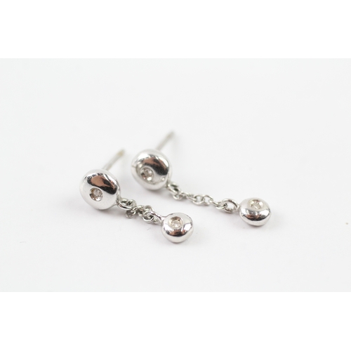 290 - 18ct gold diamond set drop earrings (3g)