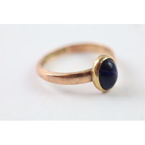 318 - 9ct gold blue gemstone ring (3.1g) Size O