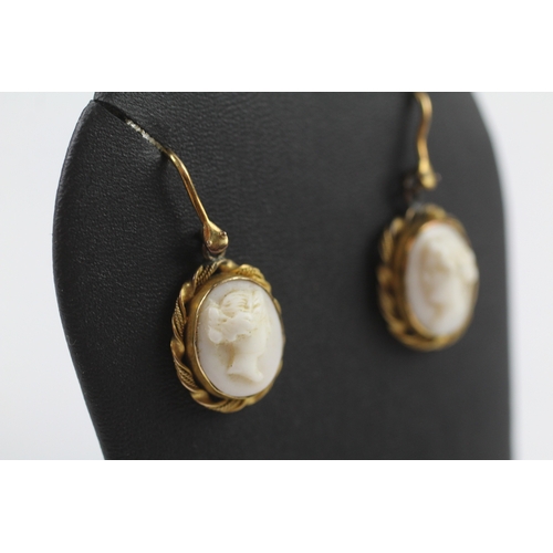 330 - Victorian gold shell cameo earrings (4.7g)