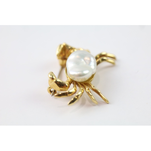 344 - 18ct gold pearl crab brooch (4.4g)