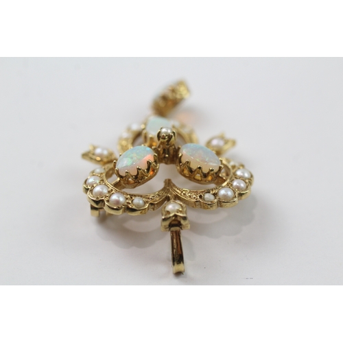 353 - 9ct gold opal and pearl set brooch/pendant (5.2g)