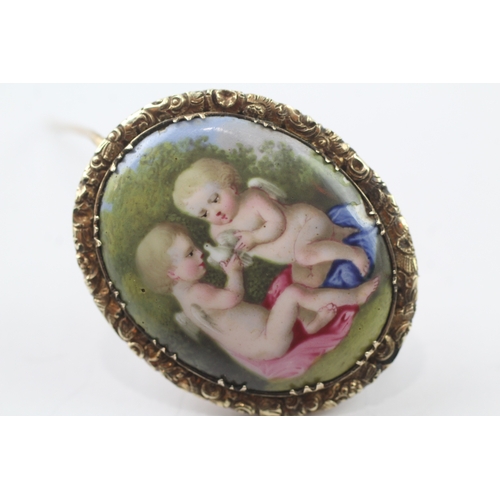 363 - 9ct gold backed painted cherub brooch (7.4g)