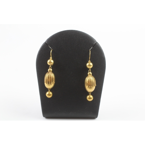 390 - 18ct gold Victorian drop earrings (2.9g)