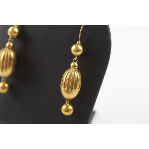 390 - 18ct gold Victorian drop earrings (2.9g)