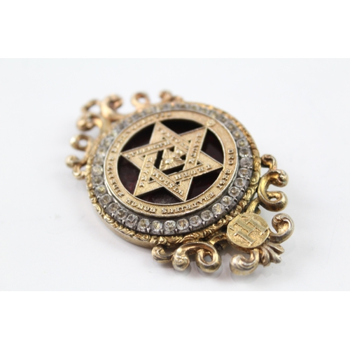 40 - An antique silver gilt masonic brooch for restoration (35g)