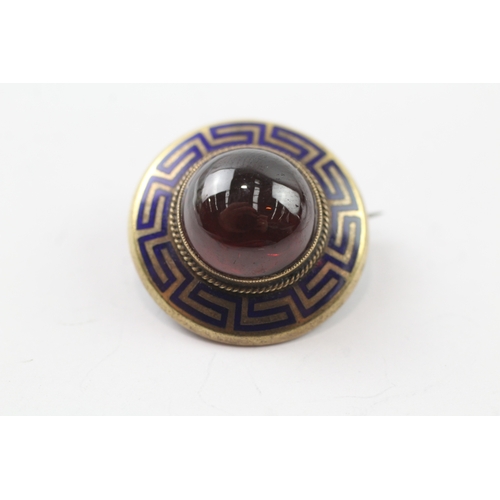 406 - 9ct gold Victorian enamel and foiled garnet brooch (7.4g)