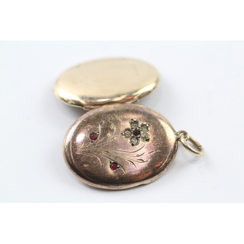 422 - 9ct gold back and front locket with paste detail (5.7g)