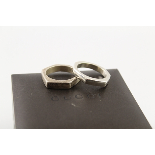 50 - Two silver rings by Gucci (18g) Size T + T