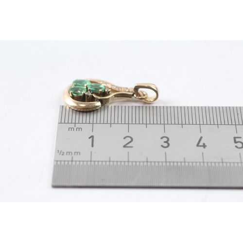 501 - 14ct gold emerald and diamond set pendant (3.5g)