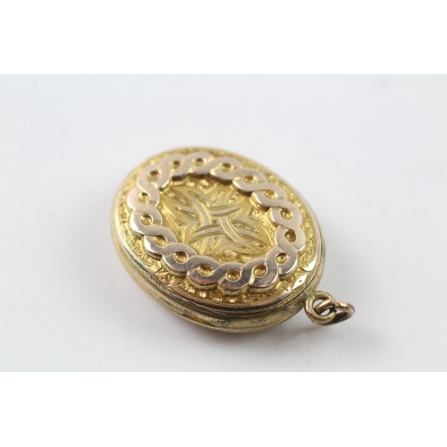 532 - 9ct gold back and front Victorian locket (9.4g)