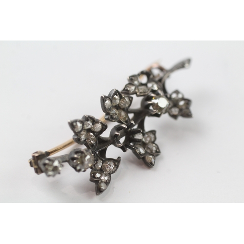 548 - 9ct gold and silver old cut diamond brooch, as found (5.5g)