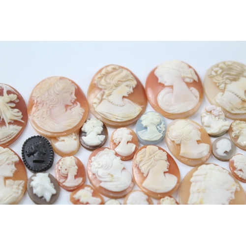 566 - A collection of loose cameo panels for repurposing (95g)