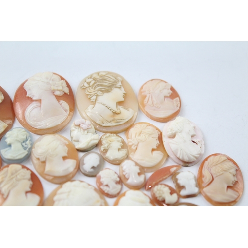 566 - A collection of loose cameo panels for repurposing (95g)