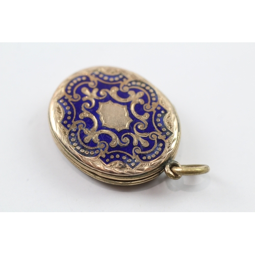 7 - 9ct gold back and front locket with enamel detail (7.9g)