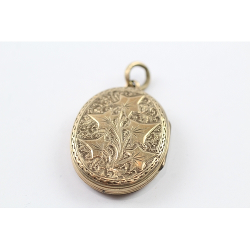 7 - 9ct gold back and front locket with enamel detail (7.9g)