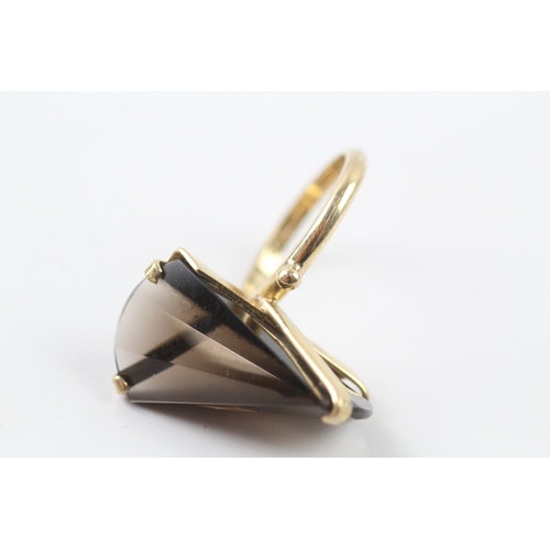 87 - 9ct gold smoky quartz cocktail ring (6.5g) Size N