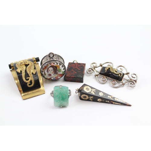 91 - A collection of antique jewellery (57g)