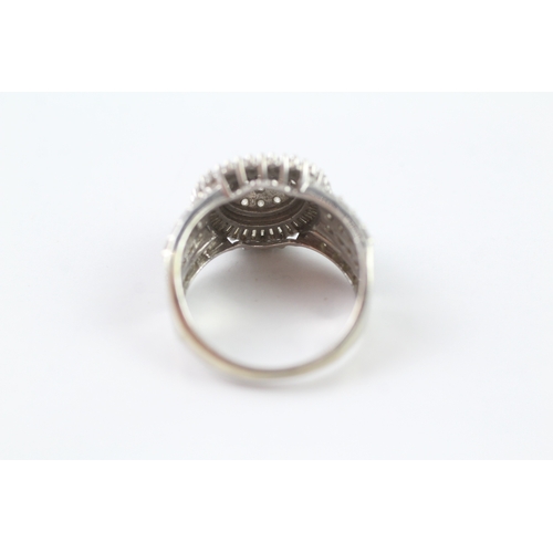 97 - 18ct white gold diamond cluster cocktail ring (5.5g) Size P