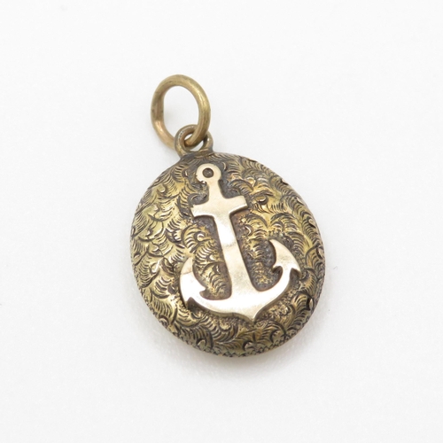 567 - 18ct gold mourning locket with anchor design (1.6g)