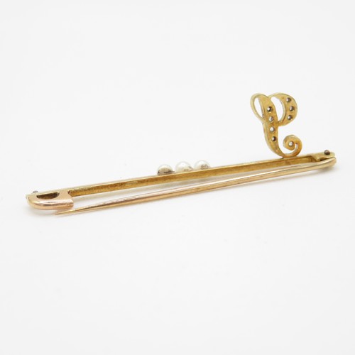 311 - 12ct gold bar brooch with pearls and diamond initial (1.7g)