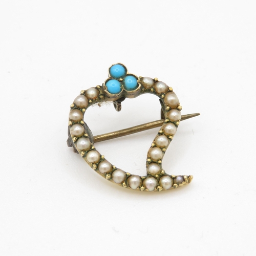 102 - 15ct gold pearl and turquoise set crowned heart brooch (3.5g)