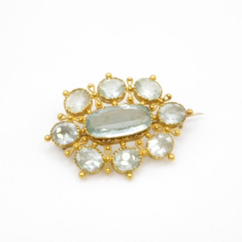 55 - 21ct gold vintage aquamarine brooch (10.5g)