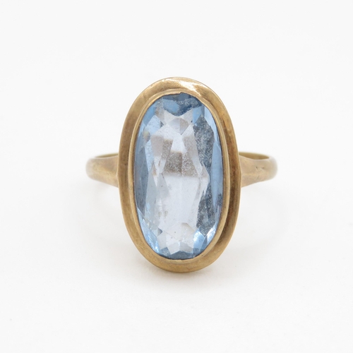 134 - 9ct gold vintage blue gemstone dress ring (4.1g) Size P