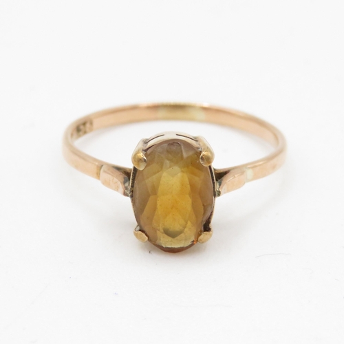 183 - 9ct gold citrine single stone ring (2g) Size P