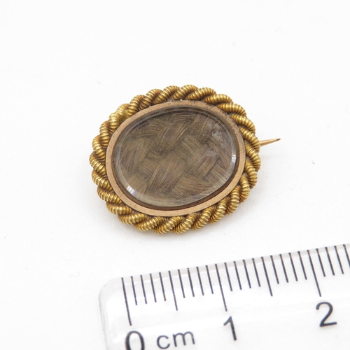 200 - 15ct gold antique hair mourning piece brooch (3.4g)