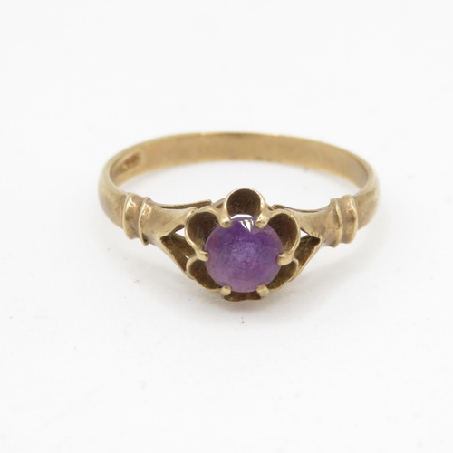 202 - 9ct gold amethyst dress ring (1.9g) Size O