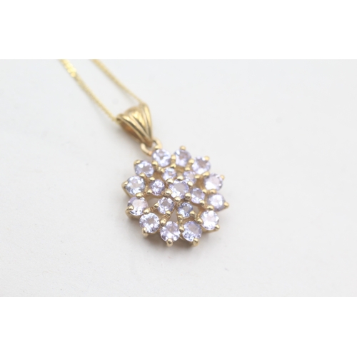 113 - 9ct gold tanzanite cluster pendant necklace (2.5g)