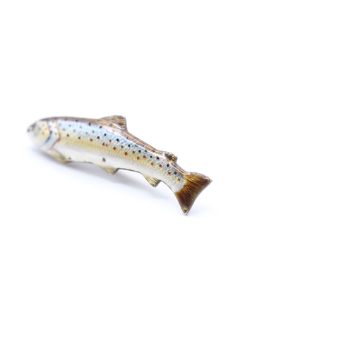 118 - 15ct gold & silver salmon brooch (4.7g)