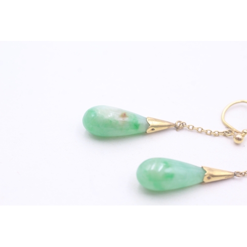 119 - 9ct gold antique jade drop earrings (4.8g)