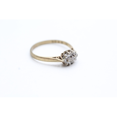 138 - 9ct gold vintage diamond cluster ring (1.4g) Size K 1/2