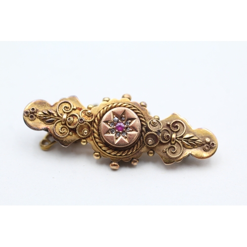 155 - 15ct gold antique ruby & diamond cluster patterned brooch with Chester hallmark (4.4g)