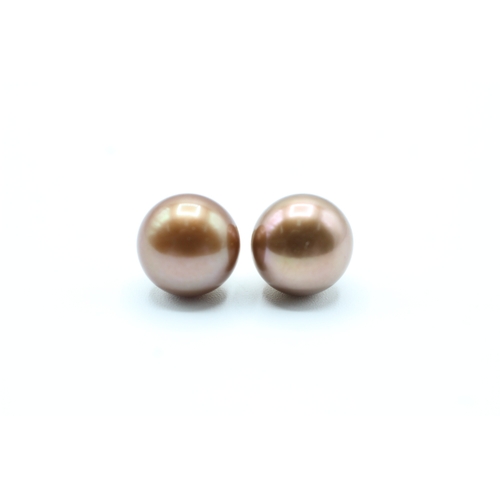 20 - 14ct gold brown cultured pearl stud earrings (3.8g)