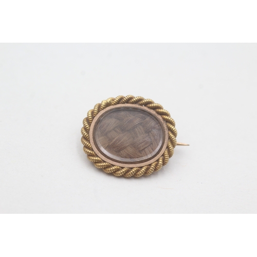 200 - 15ct gold antique hair mourning piece brooch (3.4g)