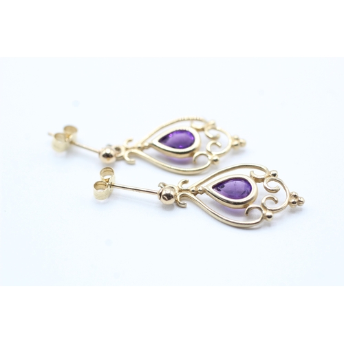 207 - 9ct gold pear cut amethyst drop earrings (1.3g)