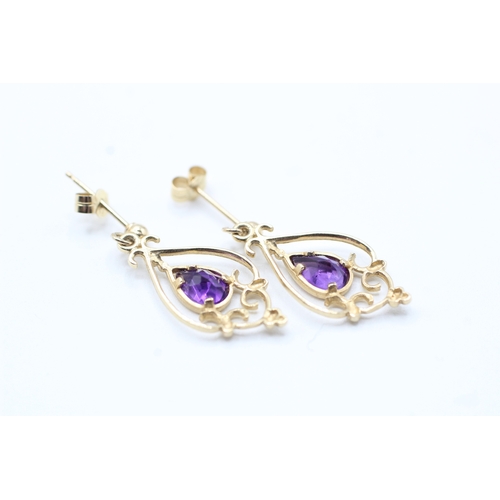 207 - 9ct gold pear cut amethyst drop earrings (1.3g)