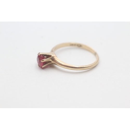 227 - 9ct gold ruby solitaire ring (1.8g) Size L 1/2