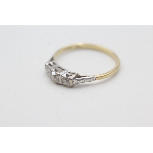 28 - 18ct gold old mine cut diamond trilogy ring (2.6g) Size U