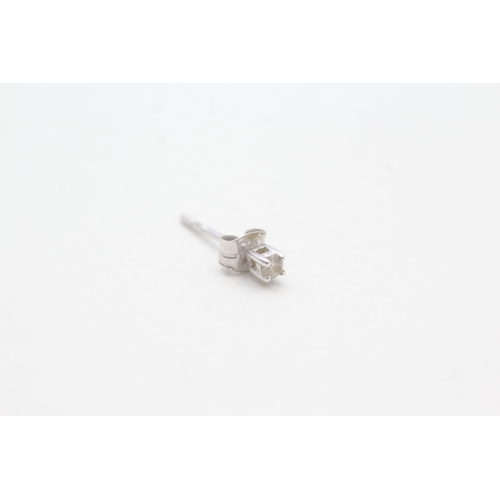 34 - 9ct gold diamond stud earrings (0.5g)