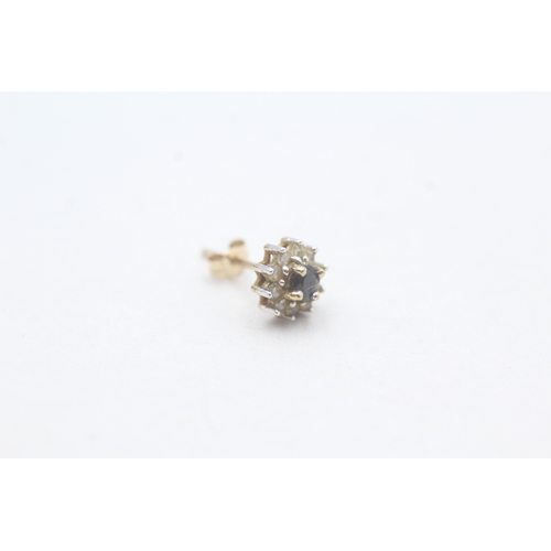 54 - 9ct gold sapphire and diamond flower cluster stud earrings (1g)