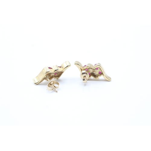 90 - 9ct gold ruby and diamond stud earrings (4.3g)